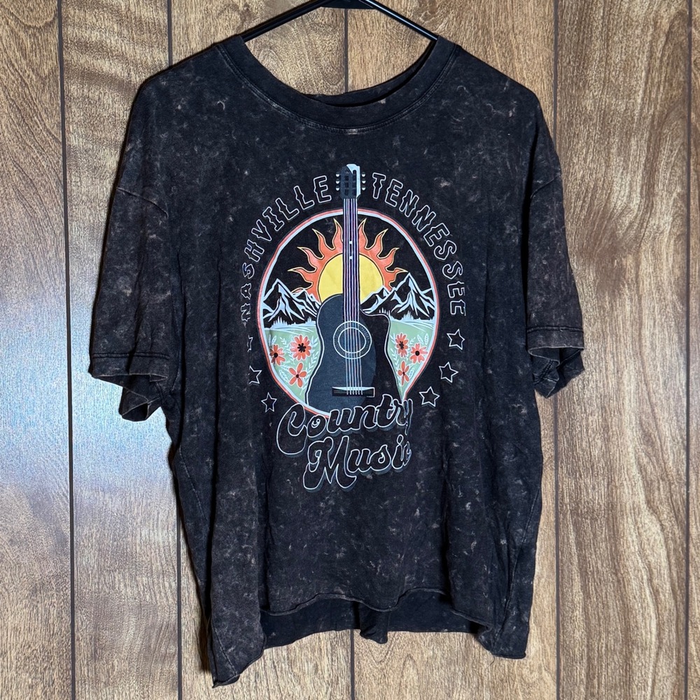 Nashville Tennessee Country Music Graphic Tee Acid Wash Charcoal Gray Women L